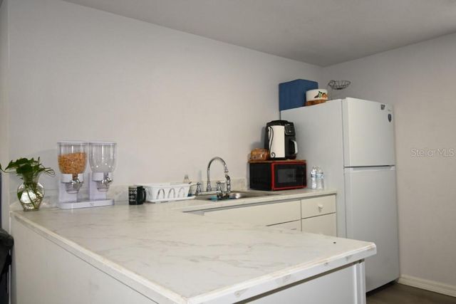 11907 FRONTAGE ROAD, Dade City, FL 33525