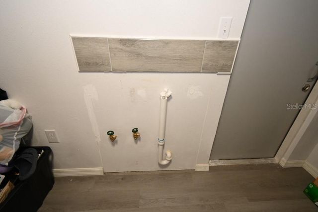 11907 FRONTAGE ROAD, Dade City, FL 33525