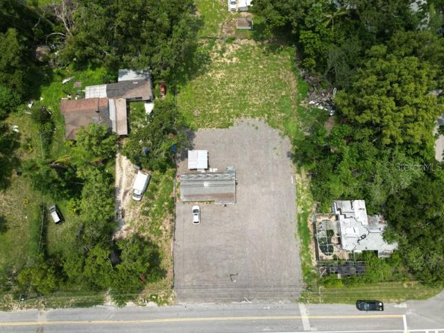 11907 FRONTAGE ROAD, Dade City, FL 33525