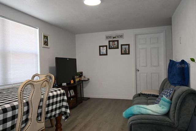 11907 FRONTAGE ROAD, Dade City, FL 33525