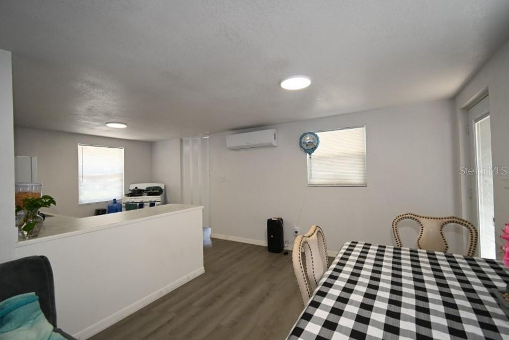 Image 8 of property listing at 11907 FRONTAGE ROAD, Dade City, FL 33525