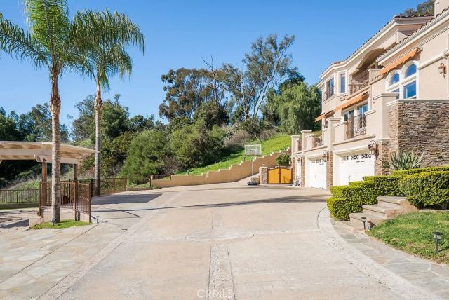 15841 Aurora Crest, Whittier, CA 90605