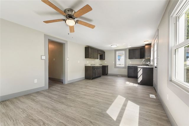 808 Mill St, Bridgeville, PA 15017