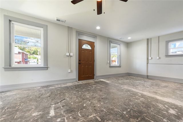 808 Mill St, Bridgeville, PA 15017