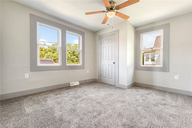 808 Mill St, Bridgeville, PA 15017