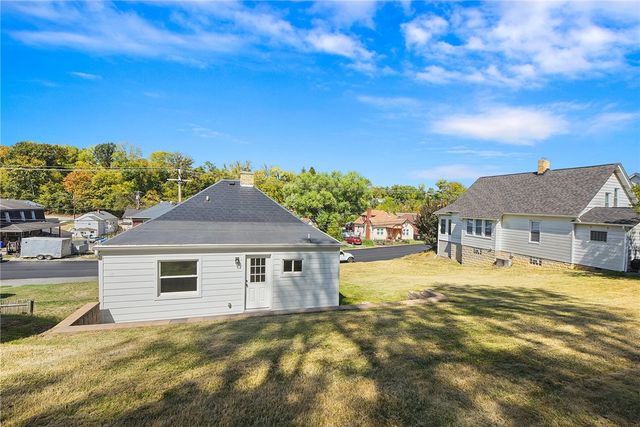 808 Mill St, Bridgeville, PA 15017