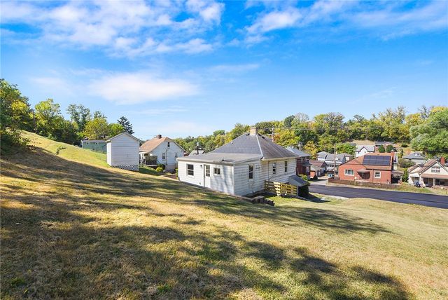 808 Mill St, Bridgeville, PA 15017