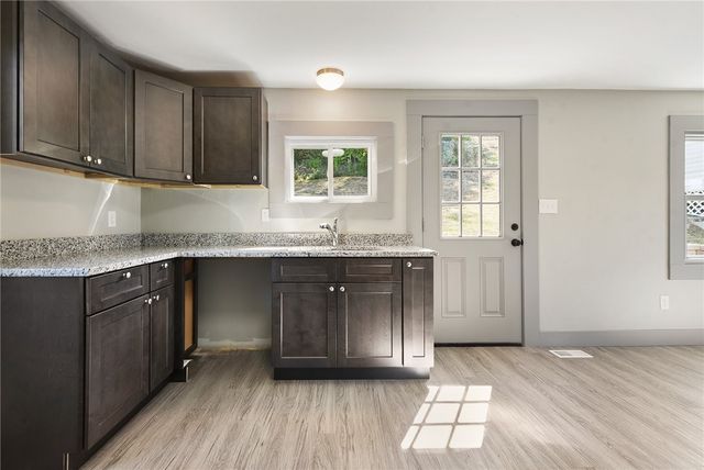 808 Mill St, Bridgeville, PA 15017