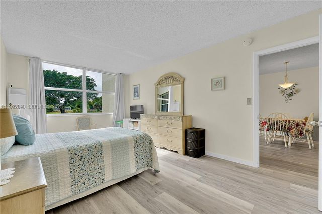 6890 Royal Palm Boulevard 109H, Margate, FL 33063