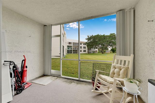 6890 Royal Palm Boulevard 109H, Margate, FL 33063