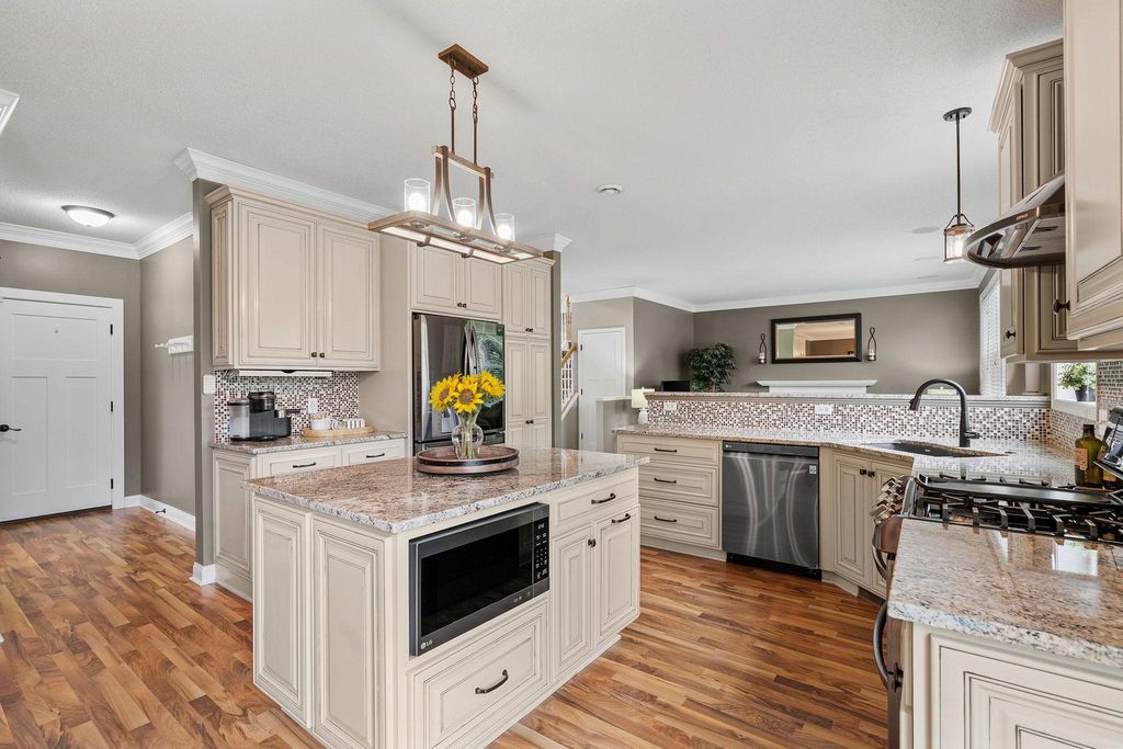 6765 Queensland Lane N, Maple Grove, MN 55311 — photo 4