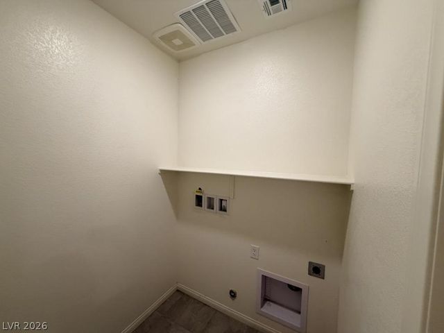 1580 Outlaw Street, Pahrump, NV 89060