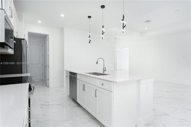 529 N Theodore Vail, Lehigh Acres, FL 33974