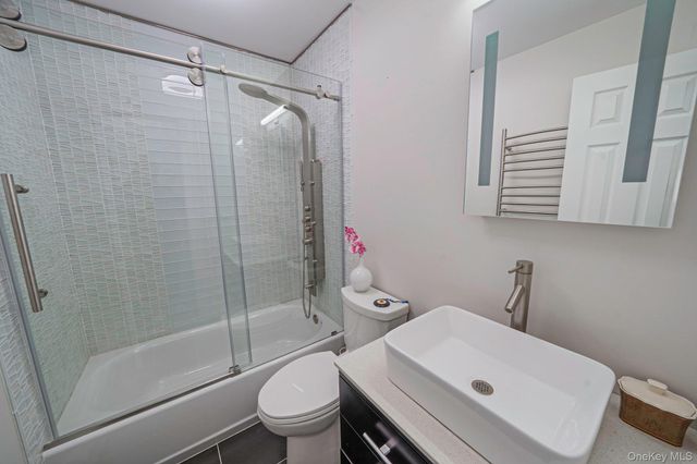 202 Gerard Road, Yaphank, NY 11980