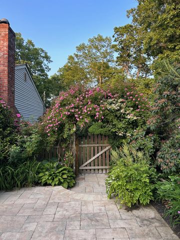 202 Gerard Road, Yaphank, NY 11980