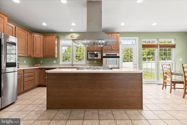 7184 COLLINGWOOD CT, Elkridge, MD 21075