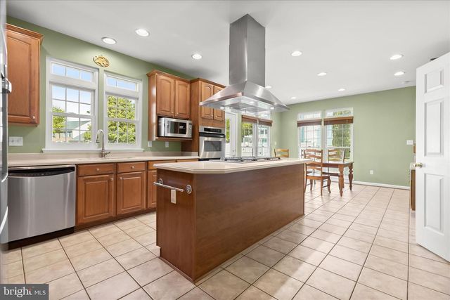 7184 COLLINGWOOD CT, Elkridge, MD 21075