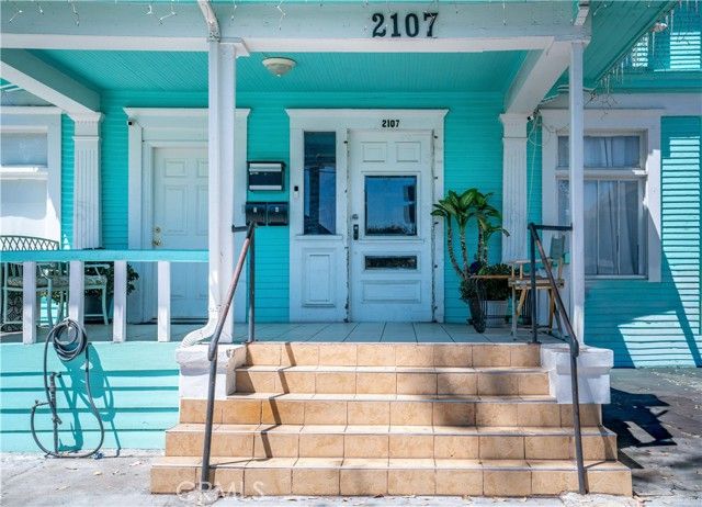 2107 S Union Avenue, Los Angeles, CA 90007