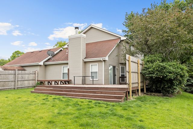 2 Buckboard Court, Bolingbrook, IL 60490