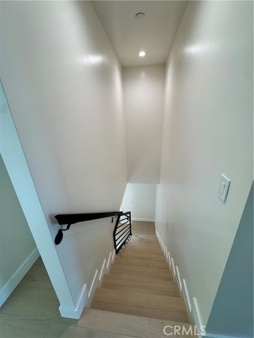 8109 Cole 8113 A, Downey, CA 90242