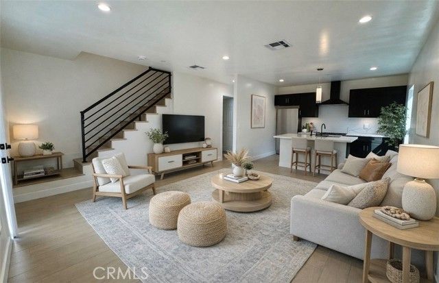 8109 Cole 8113 A, Downey, CA 90242