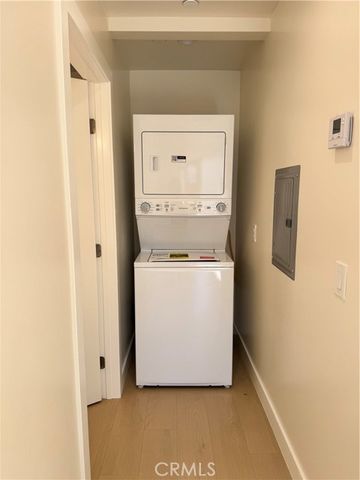 8109 Cole 8113 A, Downey, CA 90242