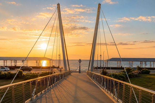 109 Broadsound Ave, Revere, MA 02151