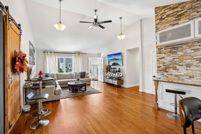 109 Broadsound Ave, Revere, MA 02151