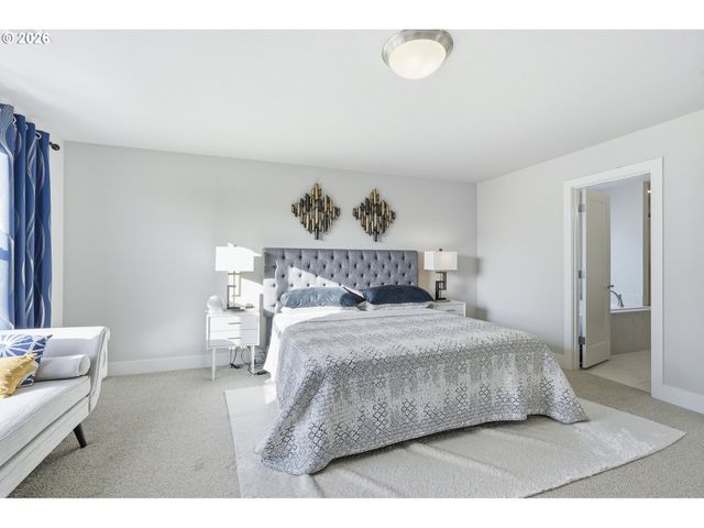 3955 Se LOSTINE Ln, Hillsboro, OR 97123