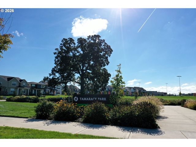 3955 Se LOSTINE Ln, Hillsboro, OR 97123