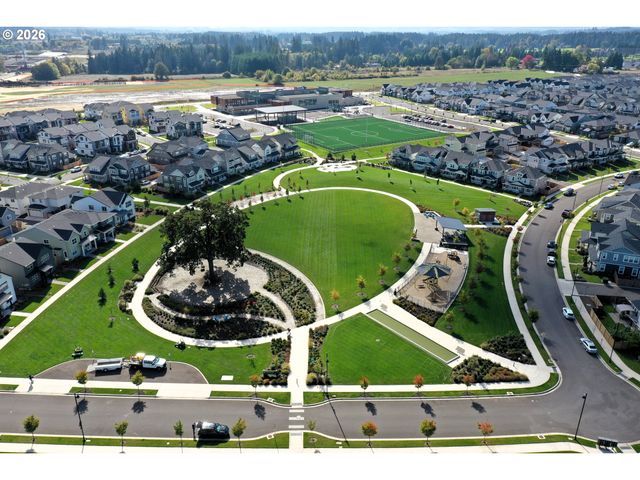 3955 Se LOSTINE Ln, Hillsboro, OR 97123