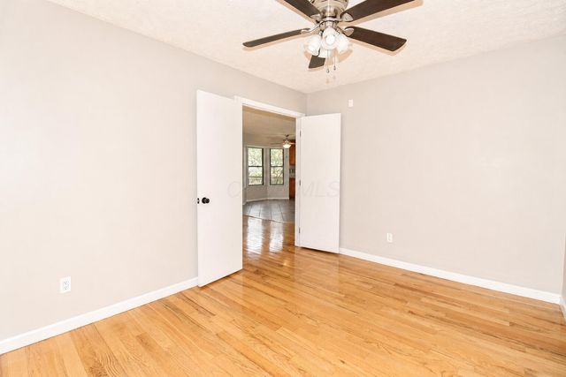 2515 Pressmen Drive, Hilliard, OH 43026