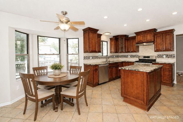 2515 Pressmen Drive, Hilliard, OH 43026