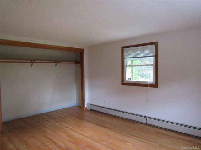 6 Meadow Avenue, Washingtonville, NY 10992