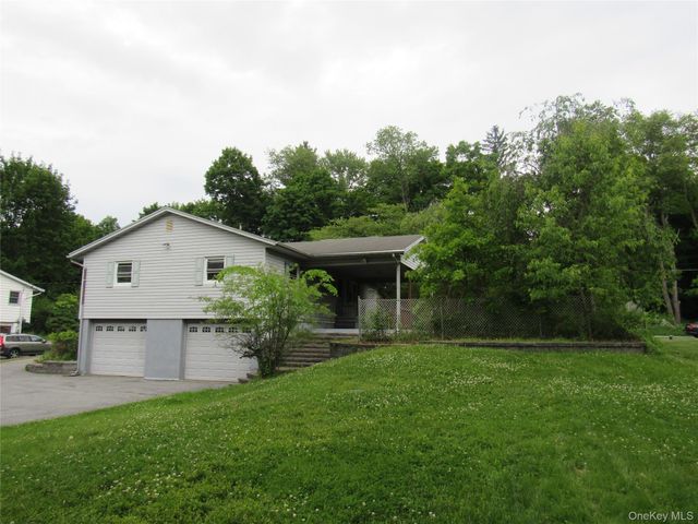 6 Meadow Avenue, Washingtonville, NY 10992