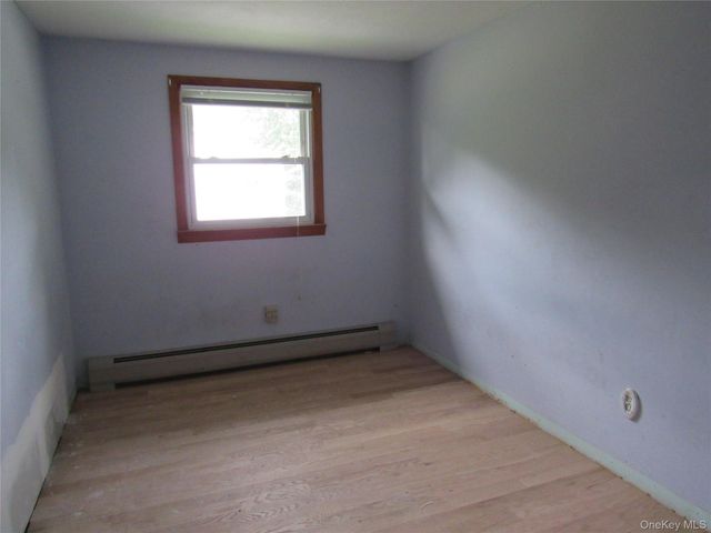6 Meadow Avenue, Washingtonville, NY 10992