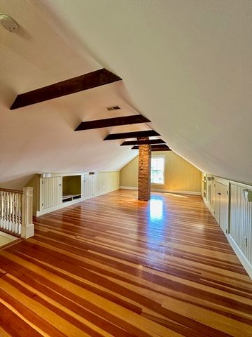 984 Chestnut Street 2, Newton, MA 02464