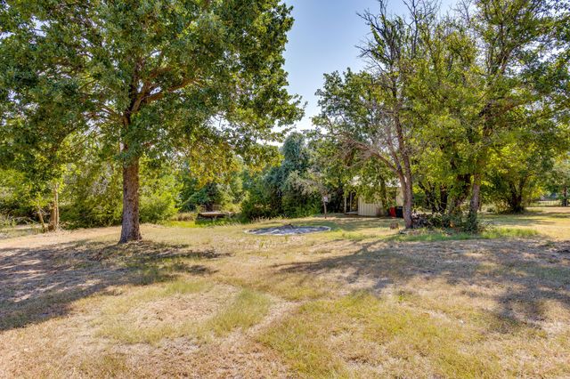 220 Royal Court, Weatherford, TX 76085