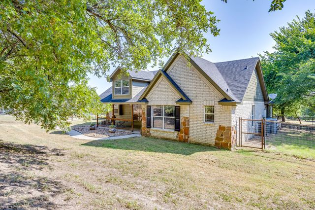220 Royal Court, Weatherford, TX 76085