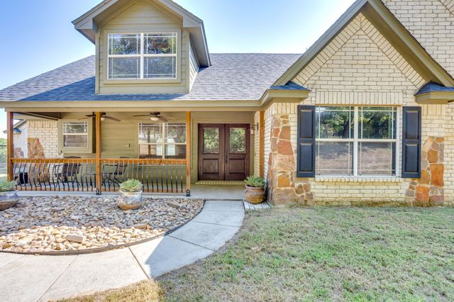 220 Royal Court, Weatherford, TX 76085