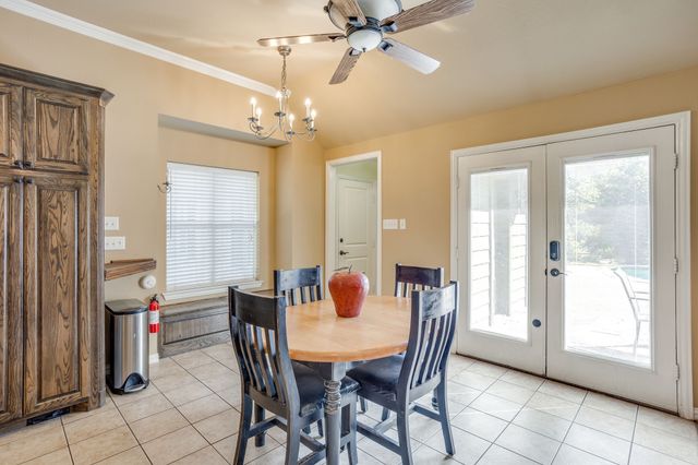 220 Royal Court, Weatherford, TX 76085