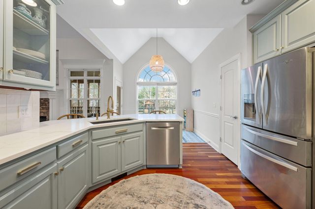 8166 Fox Glove Drive, Ooltewah, TN 37363