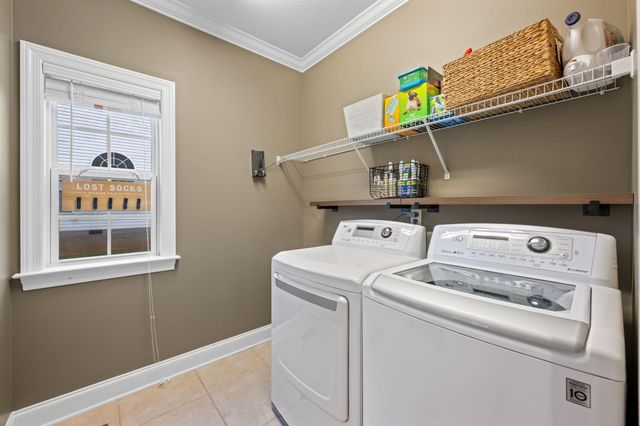 8166 Fox Glove Drive, Ooltewah, TN 37363