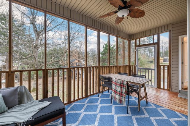 8166 Fox Glove Drive, Ooltewah, TN 37363