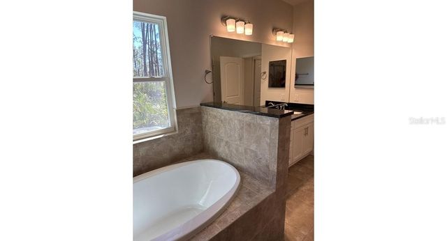 2137 KAMSLER AVENUE, North Port, FL 34286