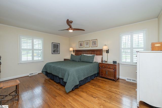 102 Bridgewater Drive, Greenville, SC 29615