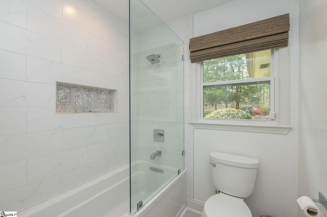 102 Bridgewater Drive, Greenville, SC 29615