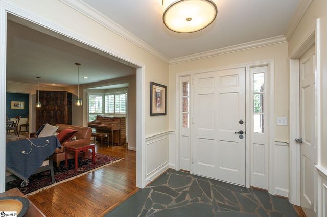 102 Bridgewater Drive, Greenville, SC 29615