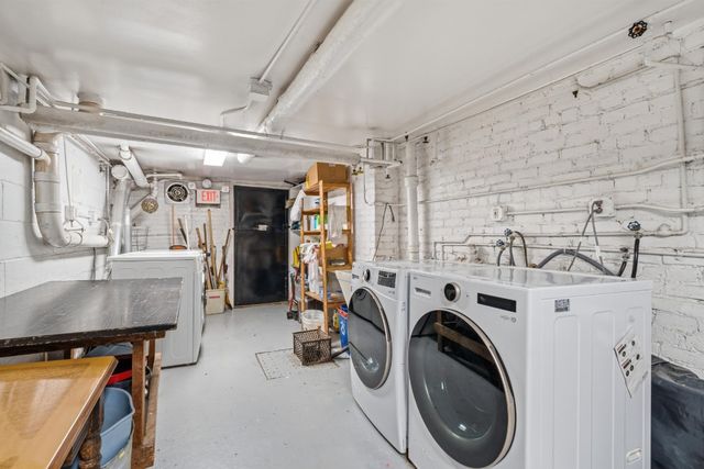 524 E 6th St Apt 8, New York City, NY 10009