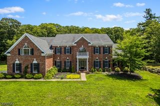 5 Crownview Ct, Sparta Twp., NJ 07871